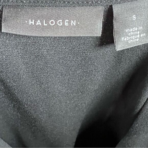 Halogen black vneck peplum top size small - Picture 3 of 4